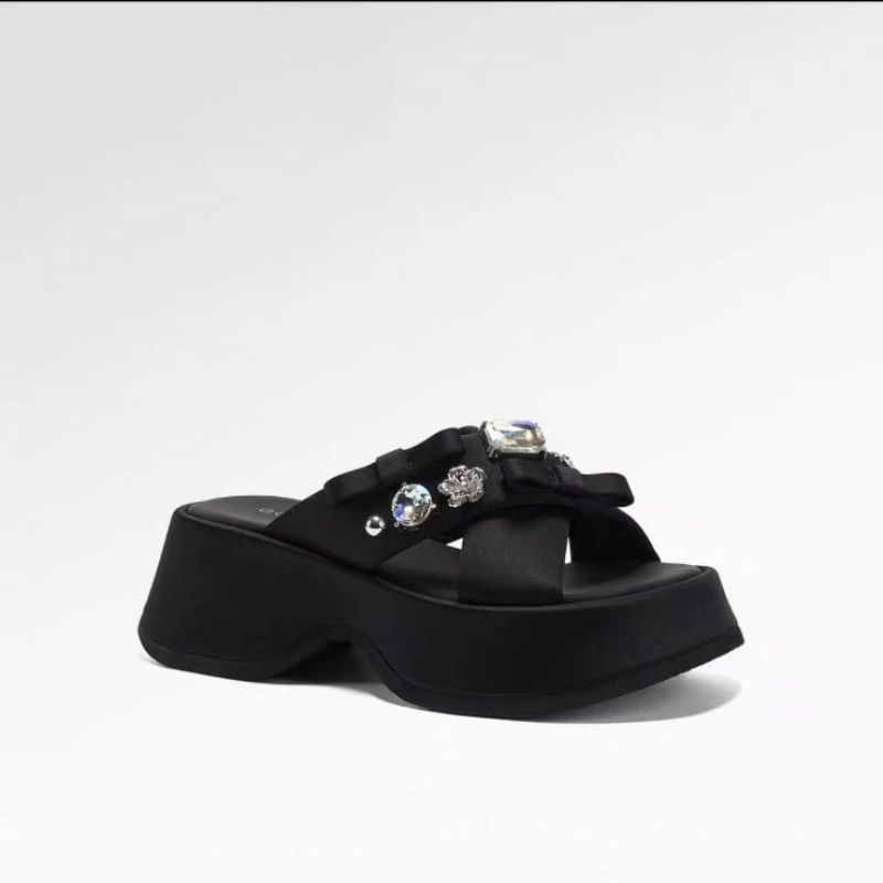 

Summer French Thick-soled Half-slippers Women's Exquisite Rhinestone Cold Sandals Outside