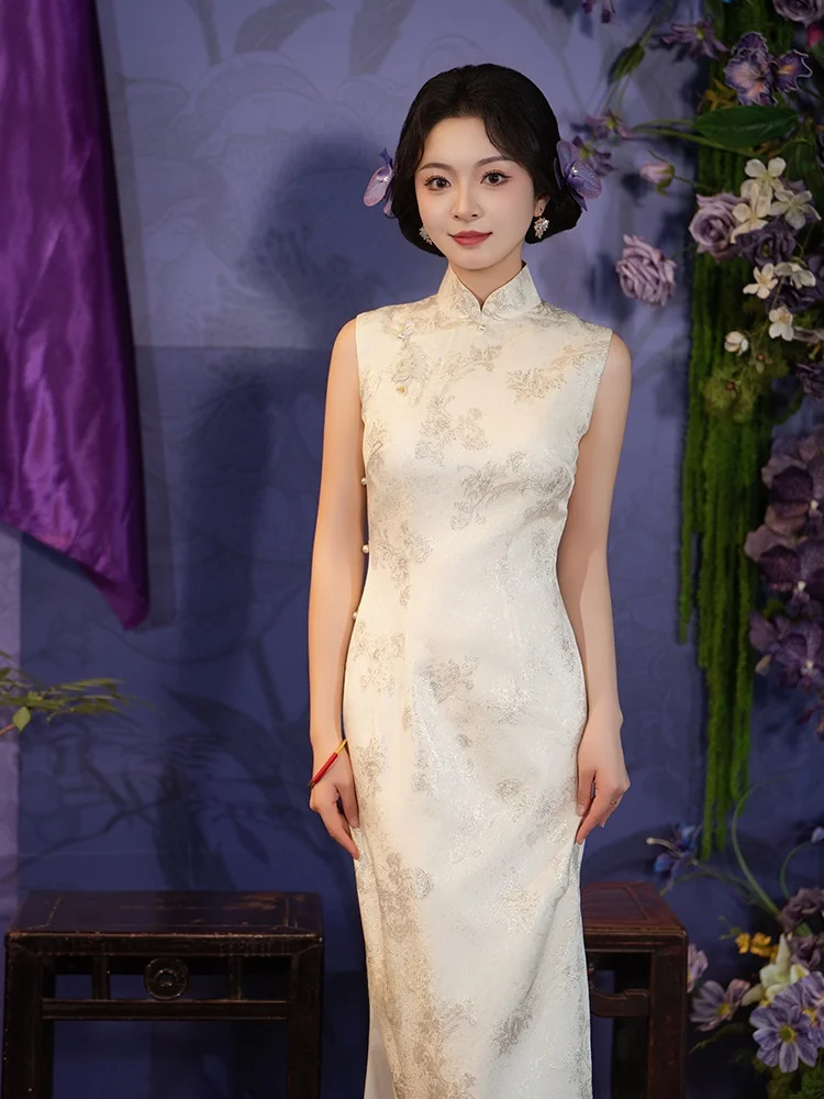 

Long Silk Dress for Women Wedding Engagement Party Dress Traditional Chinese Style V-Neck Sleeveless Floral Print