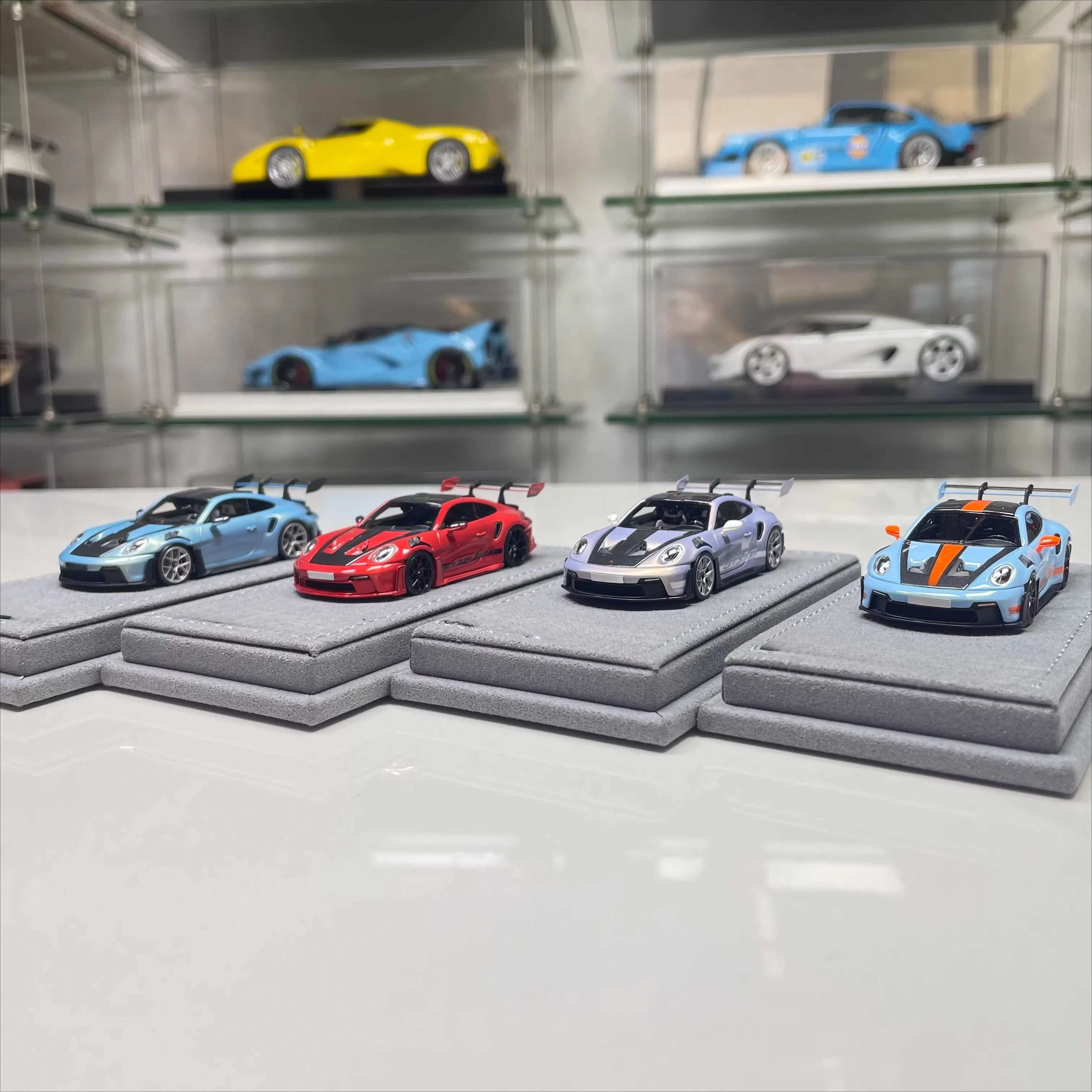 FOR GT3RS  car model 1:64 Resin material ornaments，for festival gifts collection, display and appreciation