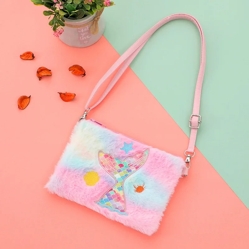 حقائب كتف قطيفة ناعمة على شكل وحيد القرن كرتونية ملونة للفتيات حقيبة كروس مربعة محمولة للأطفال محفظة للعملات المعدنية