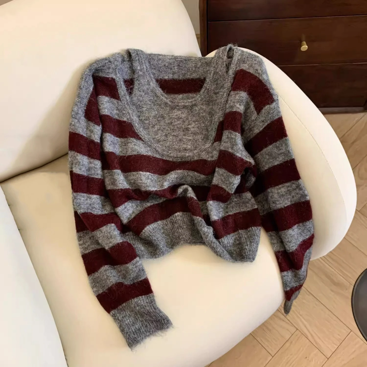 

Women's Striped Pullover Autumn Winter Fashion Fake Two Vest Spliced Knitted Sweater Female Soft Loose Knitwear Trendy
