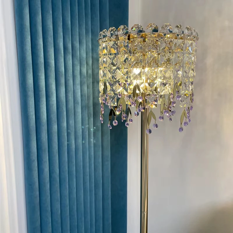 Luxury Crystal Desk Lamp Bedroom Bedside Table Lamp Retro Light Luxury Living Room Modern Crystal Floor Lamp Glossy Light LED