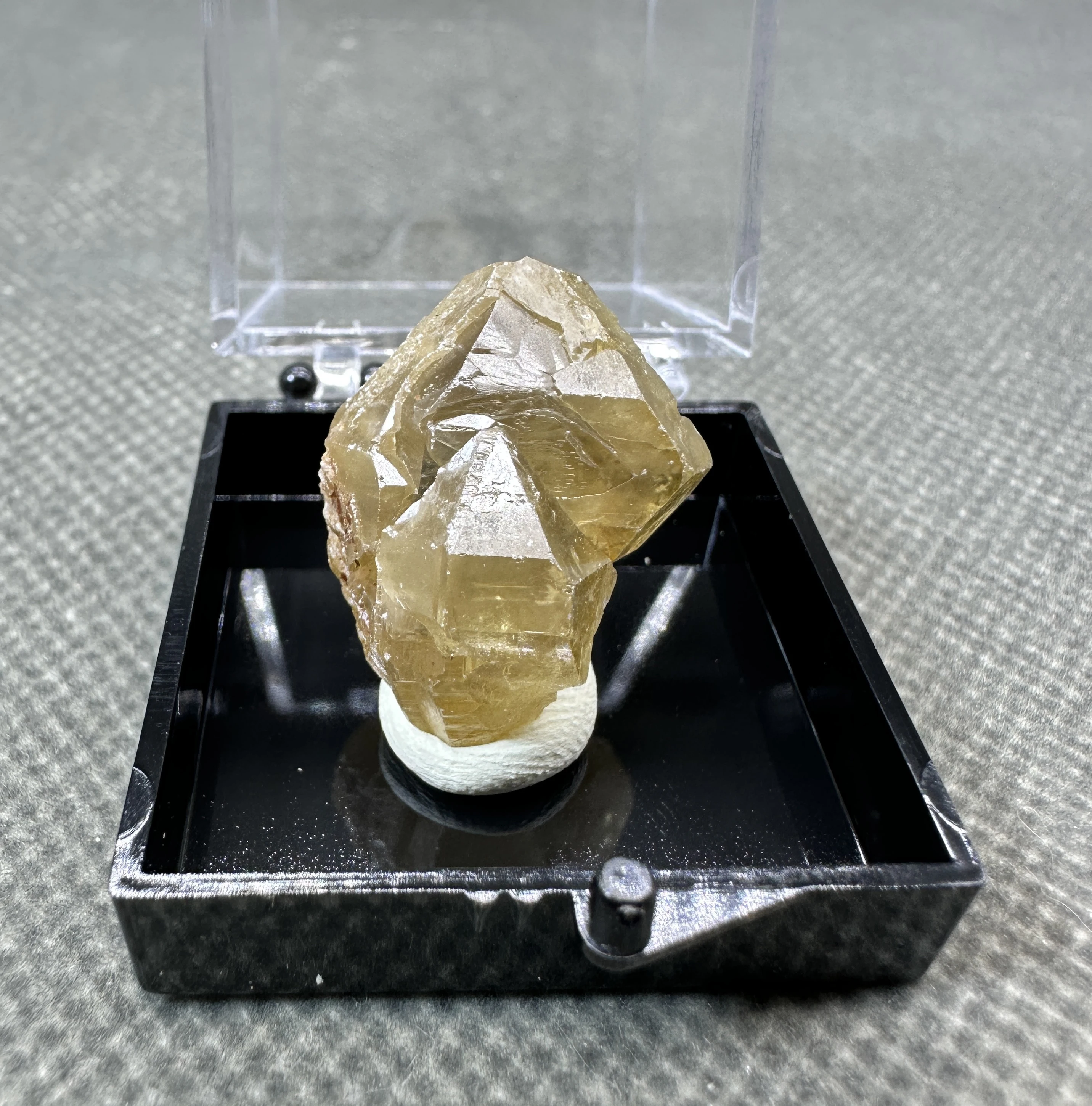 Natural Morocco fluorescence cerusite mineral specimens + box size 3.4 cm+ healing quartz crystals and stones rock gemstone