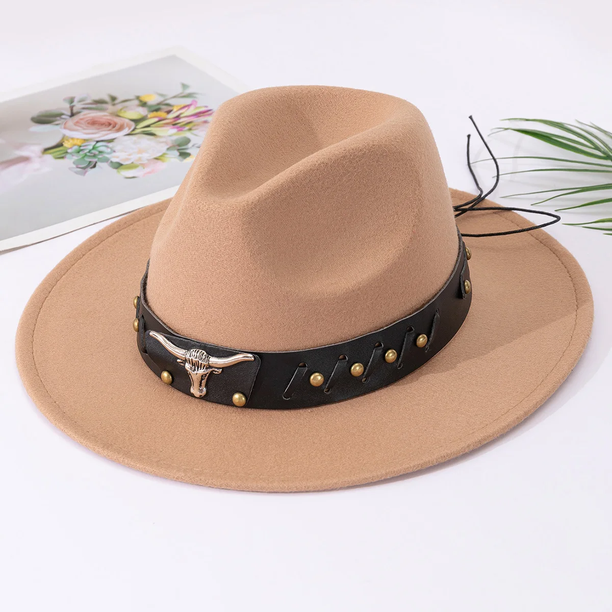 European and American style woolen cloth flat brimmed jazz hat for men and women lovers national style hat visor hat cowhead bel