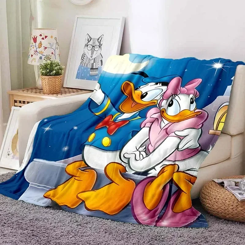 

Мягкое и удобное одеяло с рисунком Дональда Дейзи