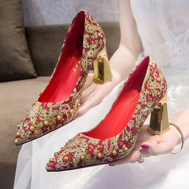 Womens red court fashion shoes