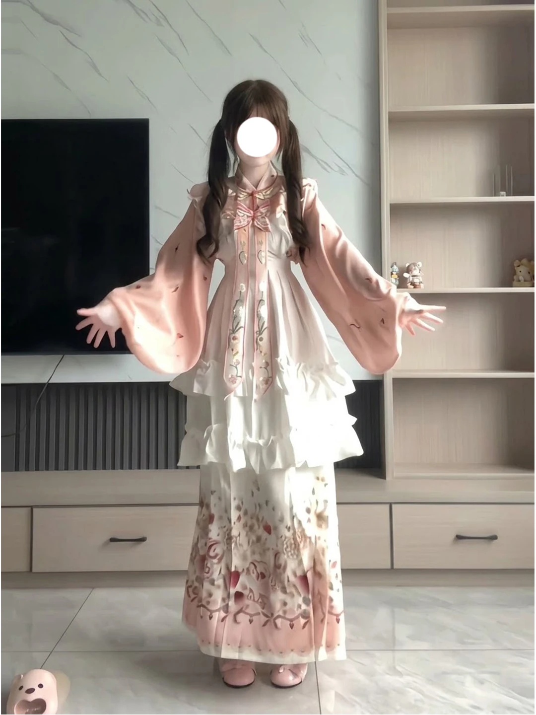 Pink Embroidered Ming Dynasty Hanfu Women's Lolita Skirt Cloud Shoulder  Tail Skirt Cute Sweet Daily Style Traditional C...