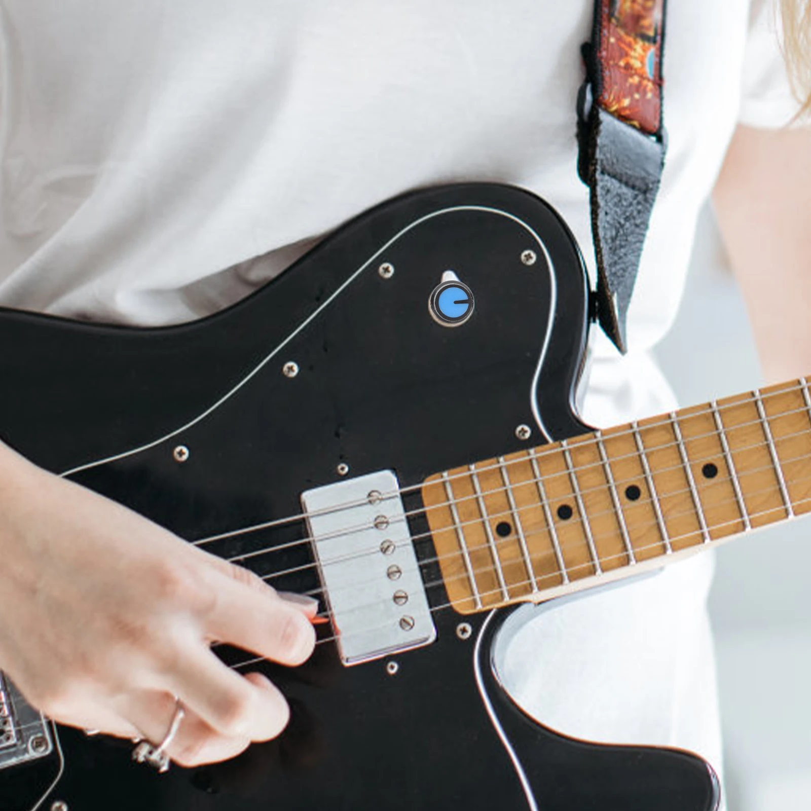 

100Pcs Guitar Volume Control Knobs 6mm High Durability Plastic Material Easy Installation Replacement Volume Control Knob