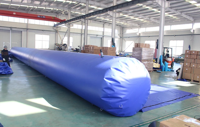 Portable mobile water bag flood control emergency outdoor flood control bag water blocking water treatment machinery