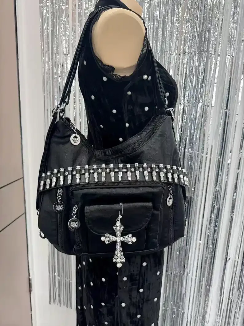 Black PU Leather Handbag with Heart-shaped Rhinestone Decoration Fashion Punk Bag Y2k Black Shoulder Bag