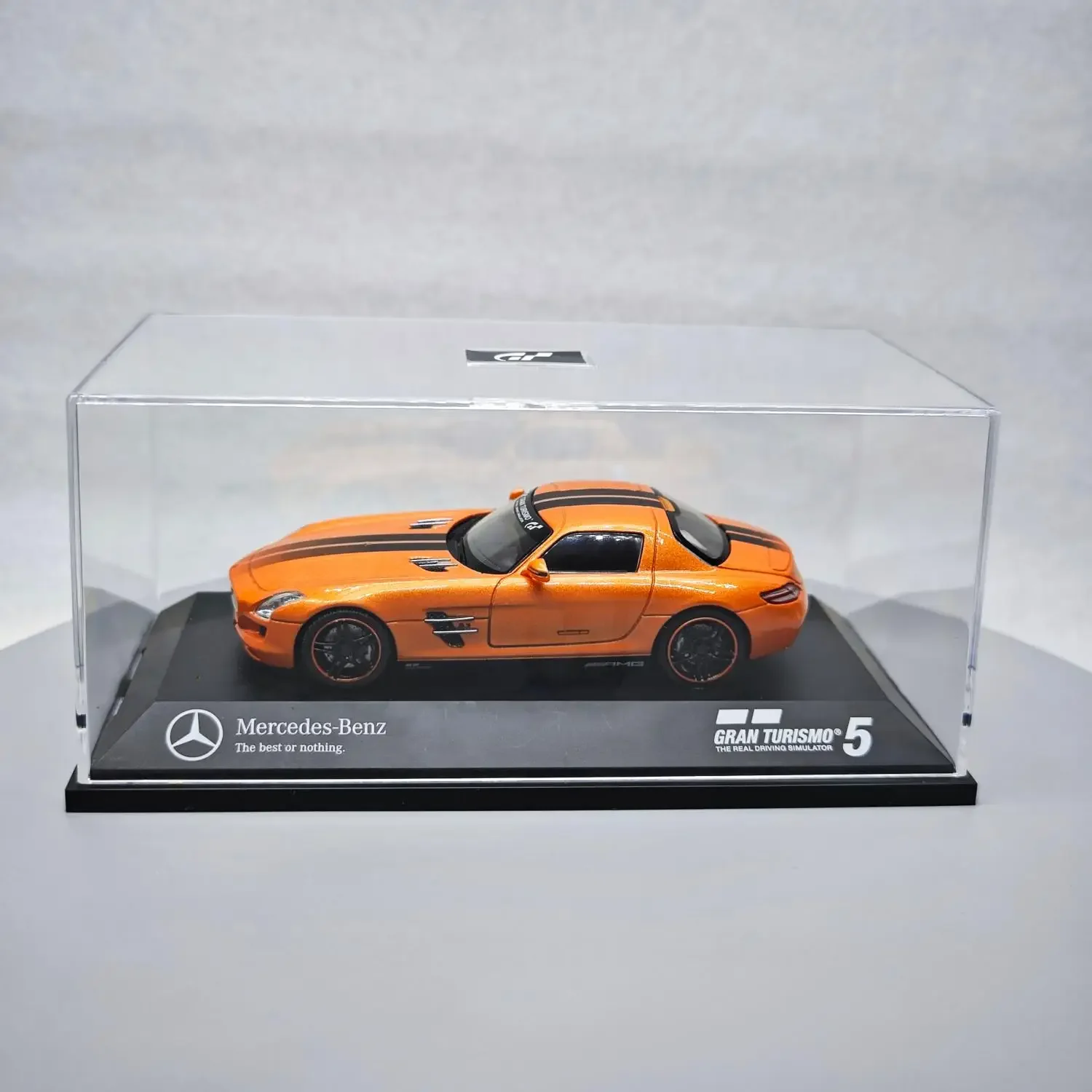 

Schuco 1:43 German Mercedes Benz SLS AMG Simulation alloy car model collection gift ornament