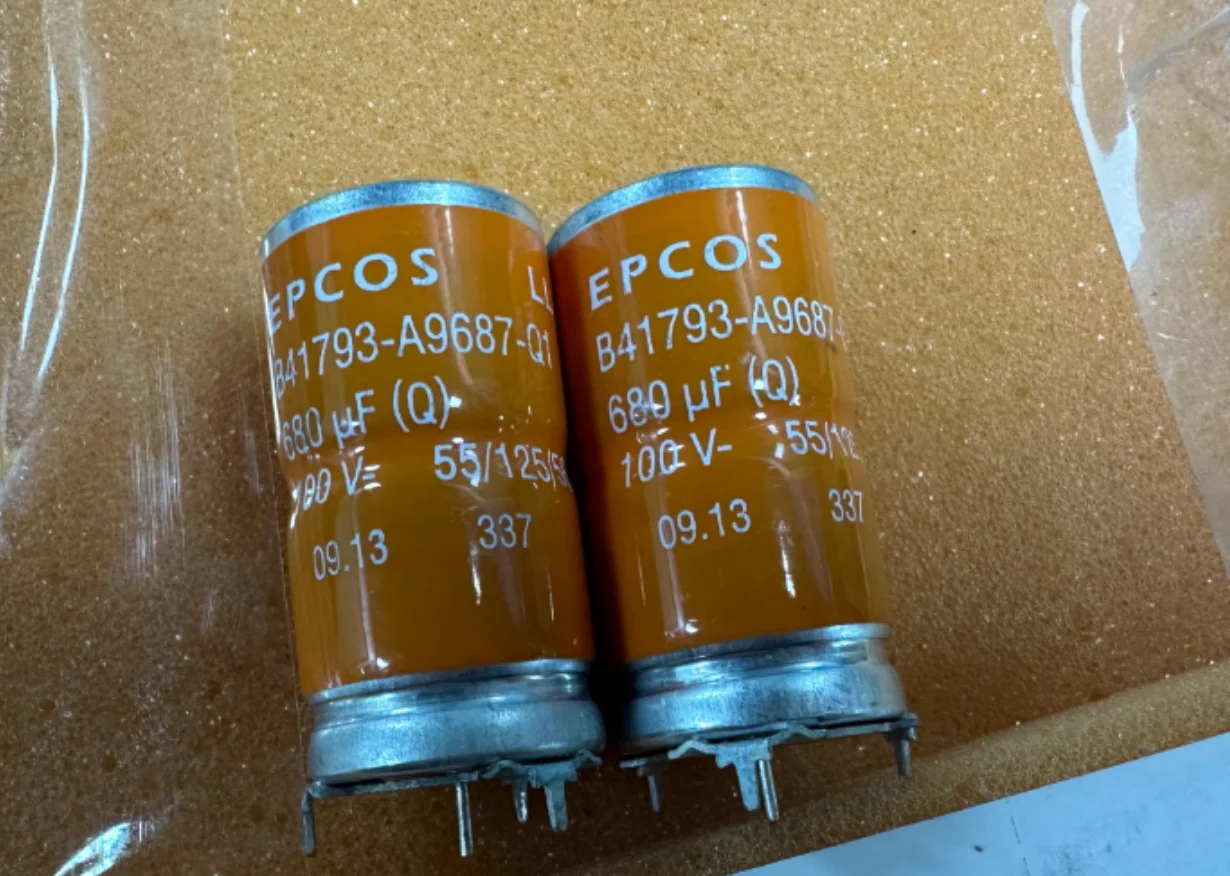 3pcs/lot Original  B41793A9687Q001 Orange Long-Life 100v 680uf Vertical Capacitor