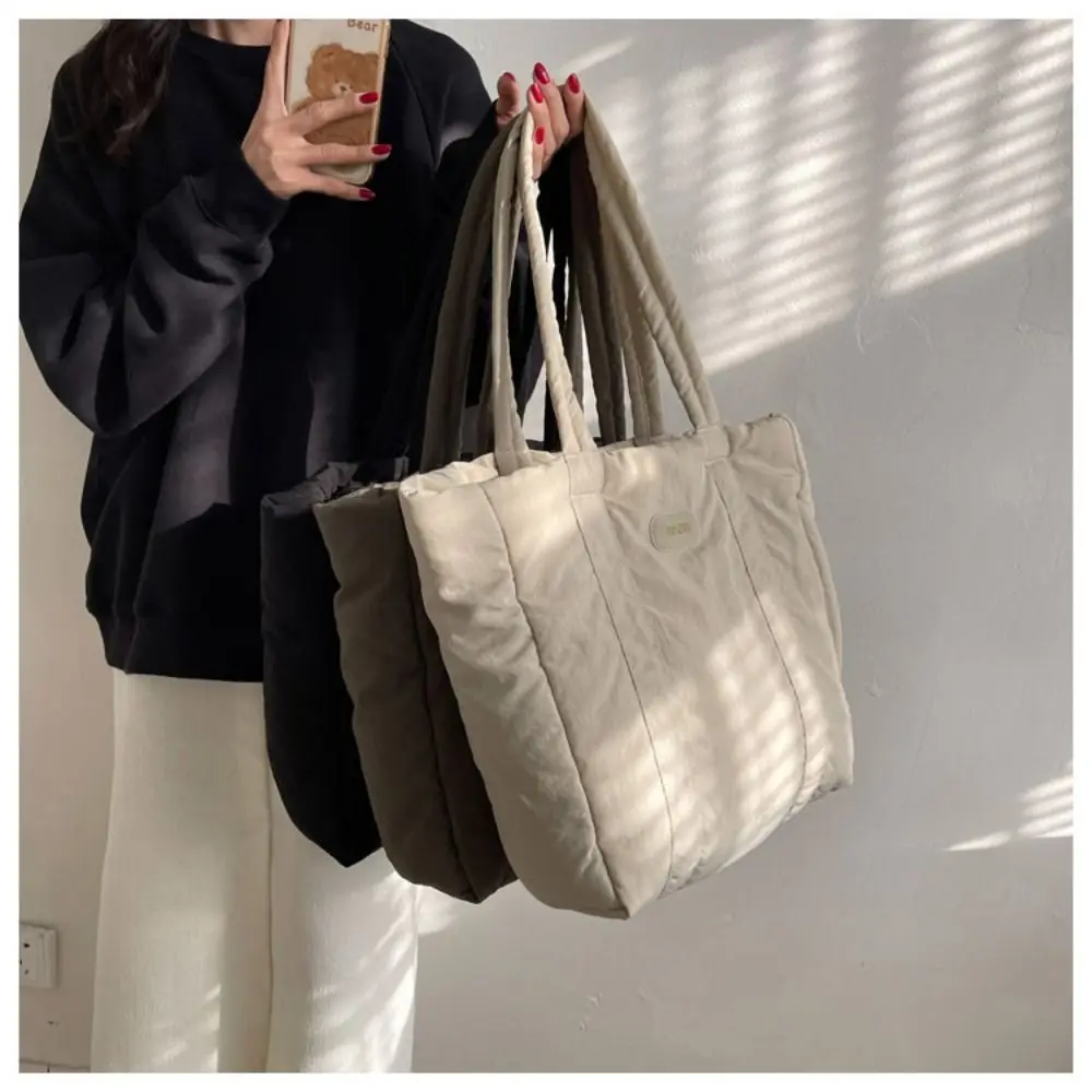 Nylon geste ppte Tasche elegant geschwollen mit Reiß verschluss Umhängetasche Handtasche große Kapazität Umhängetasche Frau