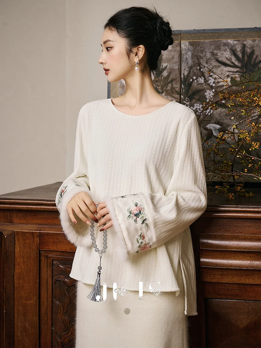 

JKJS Chinese Sle Long Sve T-irt Women's Base Layer irt Inner Wear Embroidered Mink Sve Winter Stand Fit round ...