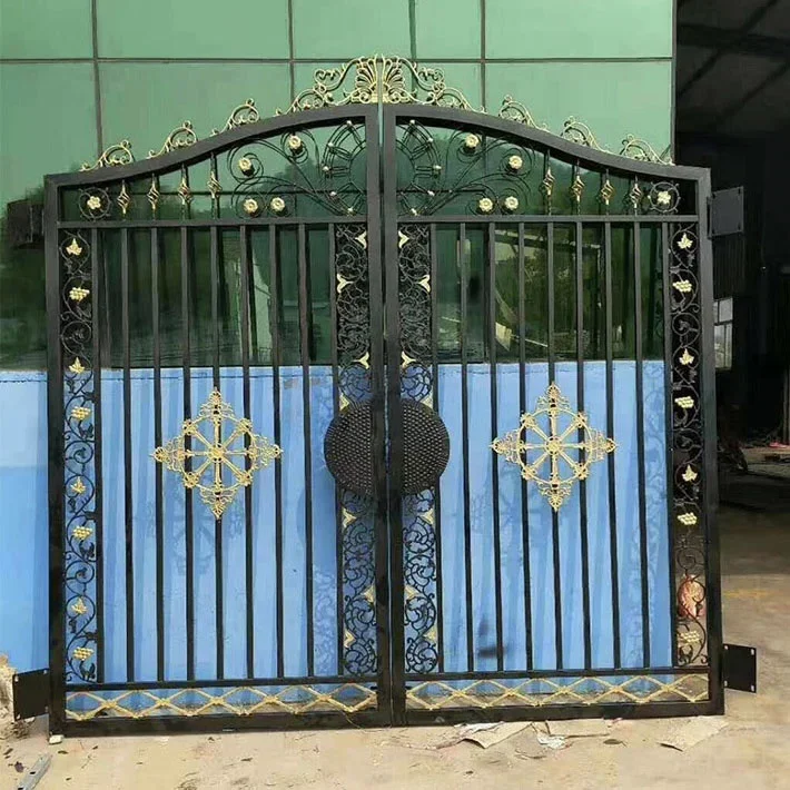 Seni pintu besi tempa bergaya dan elegan