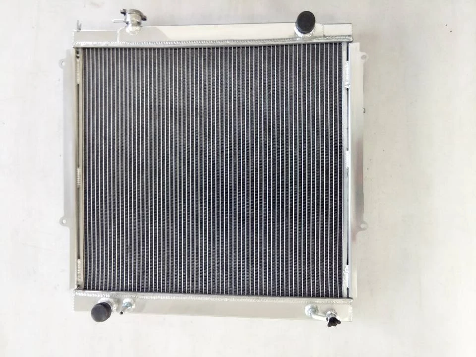 

Aluminum Radiator For 1995-2004 Toyota Tacoma 4WD 4X4 L4 V6 2.4L 2.7L 3.4L 1996 1997 1998 1999 2000 2001 2002 2003 2004
