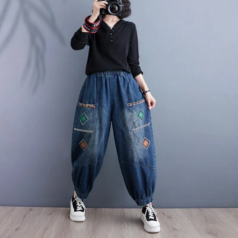 2023 New Arrival Autumn National Style Women Elastic Waist Cotton Denim Wide Leg Pants Vintage Embroidery Loose Jeans P246