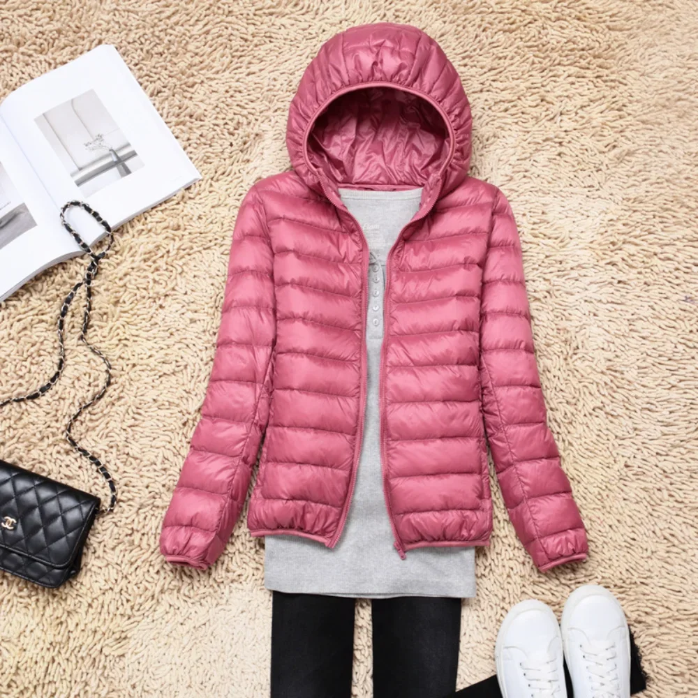

90% Ultra-light Thin Down Jacket Women 2025 Autumn Winter Slim Short Hooded Warm White Duck Down Coat Women Outerwear