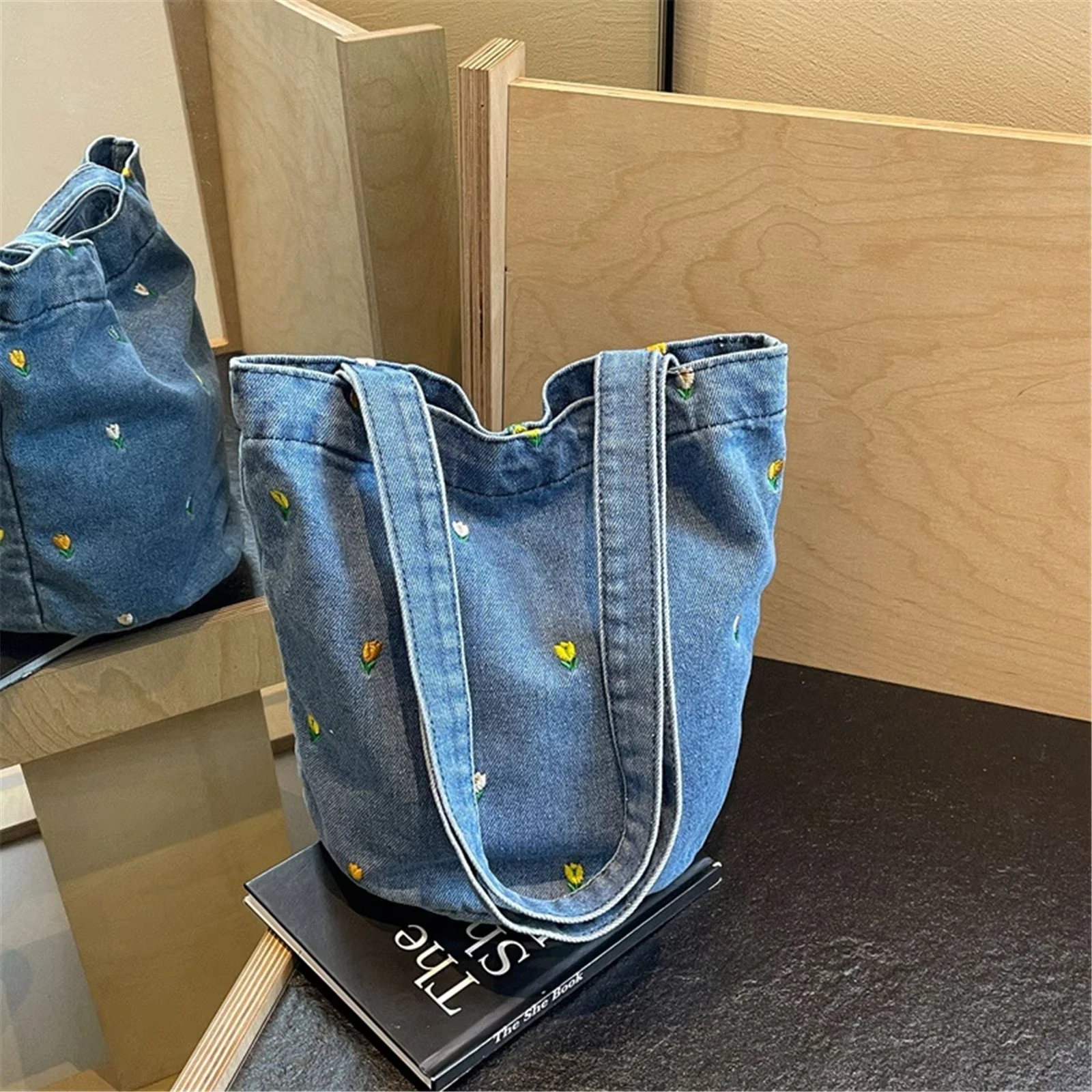 Embroidered denim bucket bag, large capacity handbag, full range shoulder bag, women's handbag, portable shopping bag