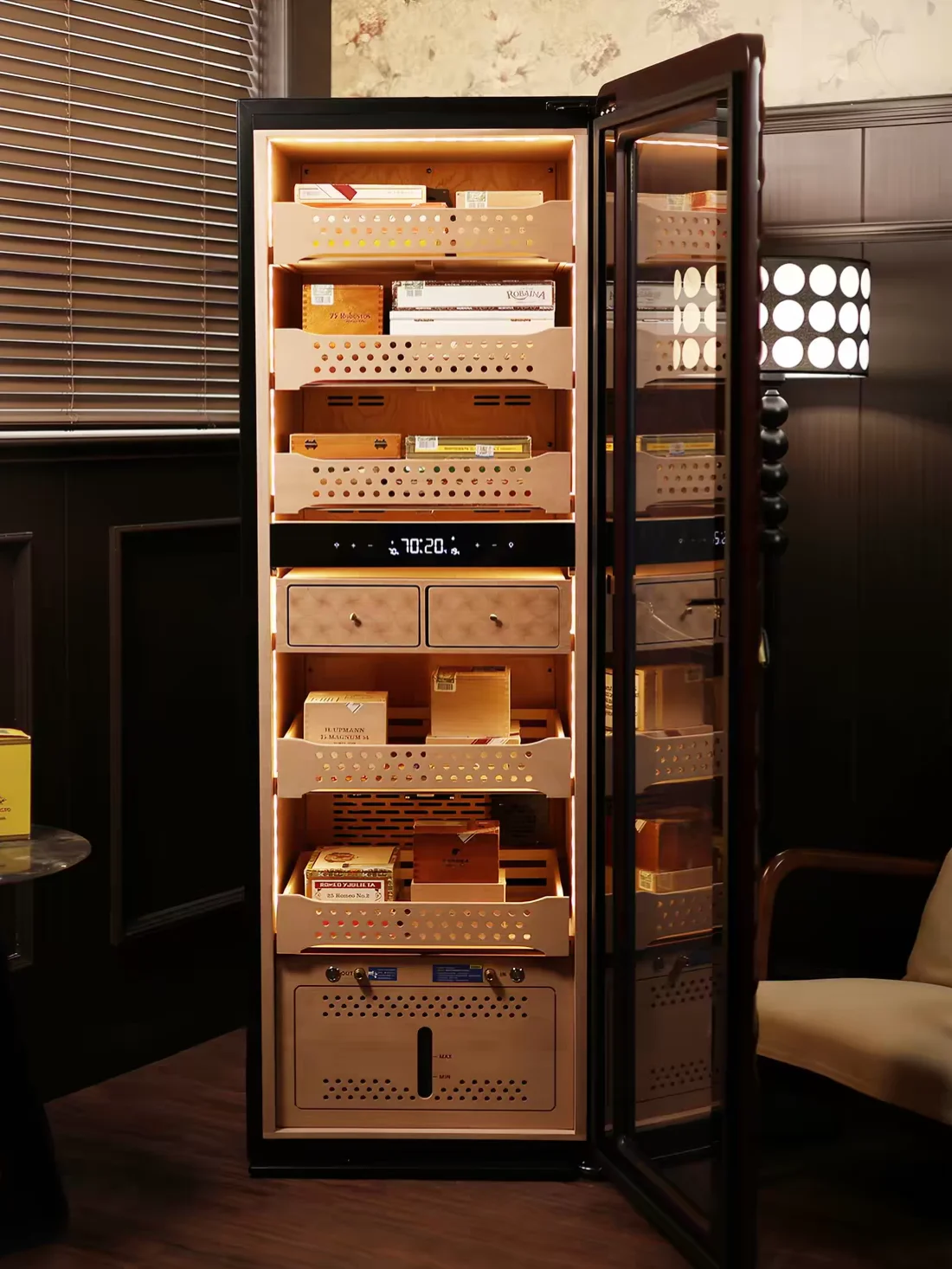 C8 Cigar Humidor Cabinet 376L Cedar Wood Liner 2500-3000 Cigars Fingerprint Lock Smart WiFi Cooler Single-Temperature Frost Free