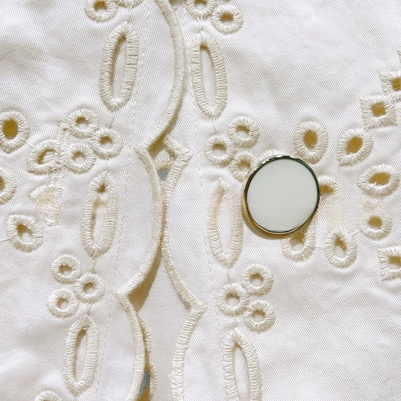 ชุดสูทสองชิ้นสำหรับผู้หญิง ฤดูใบไม้ร่วงและฤดูหนาว ปี 2025 ดีไซน์หรูหรา คอตุ๊กตา แขนยาว หรือกางเกงขายาวเก้าส่วนทันสมัย