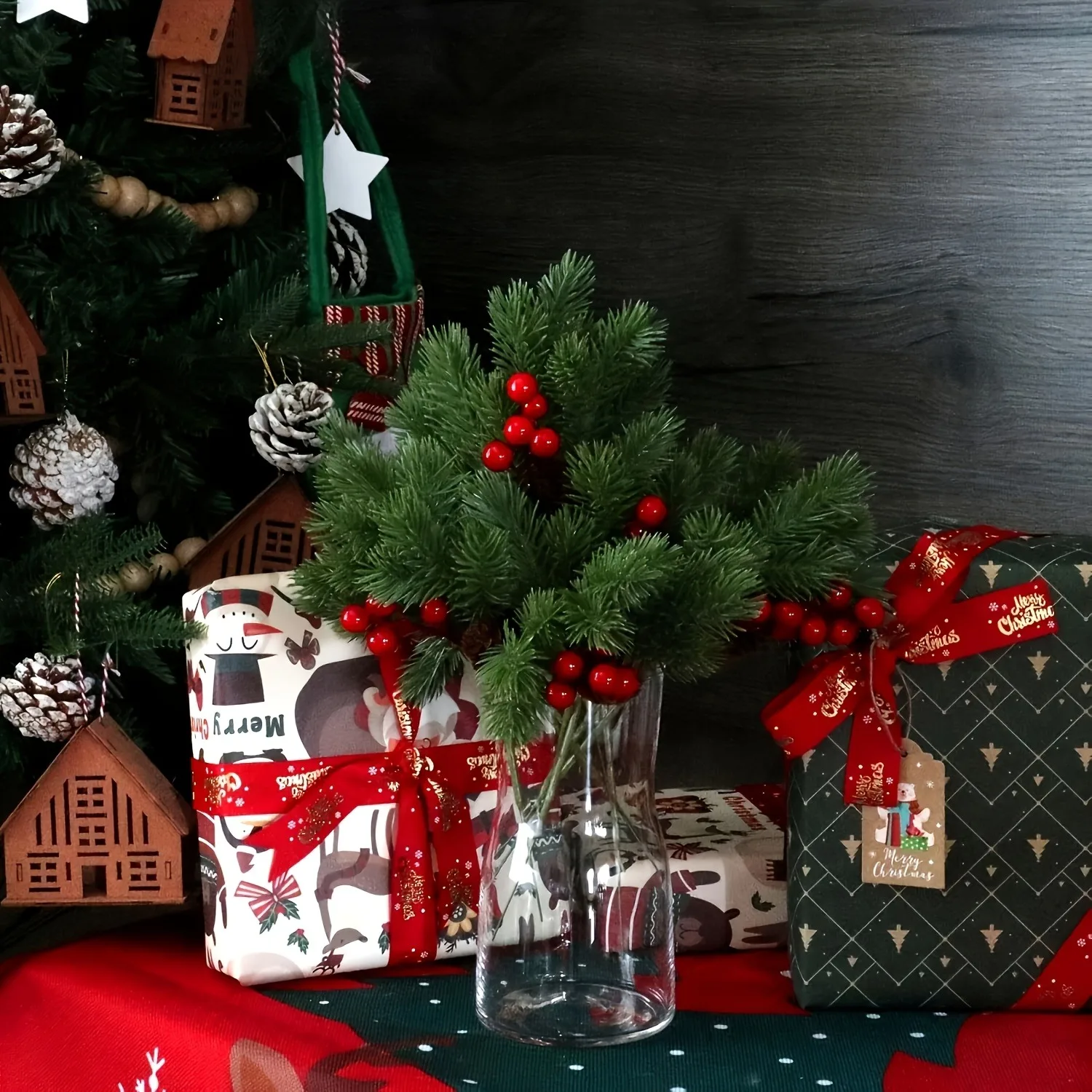 60 Stück künstliche Tannennadeln, Beerenstrauß, Weihnachtsdekoration, Weihnachtsbaumschmuck für Heimdekoration, Neujahr 2026 Zubehör – Detail 2