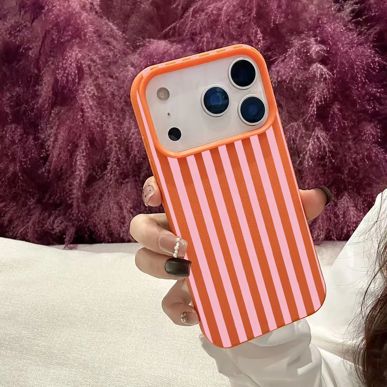 

Colorful Striped Minimalist INS Couple Phone Case For iPhone 17 16 13 12 14 15 Pro Max XS X XR Plus 16E SE 17ProMax 11 Pro Cover
