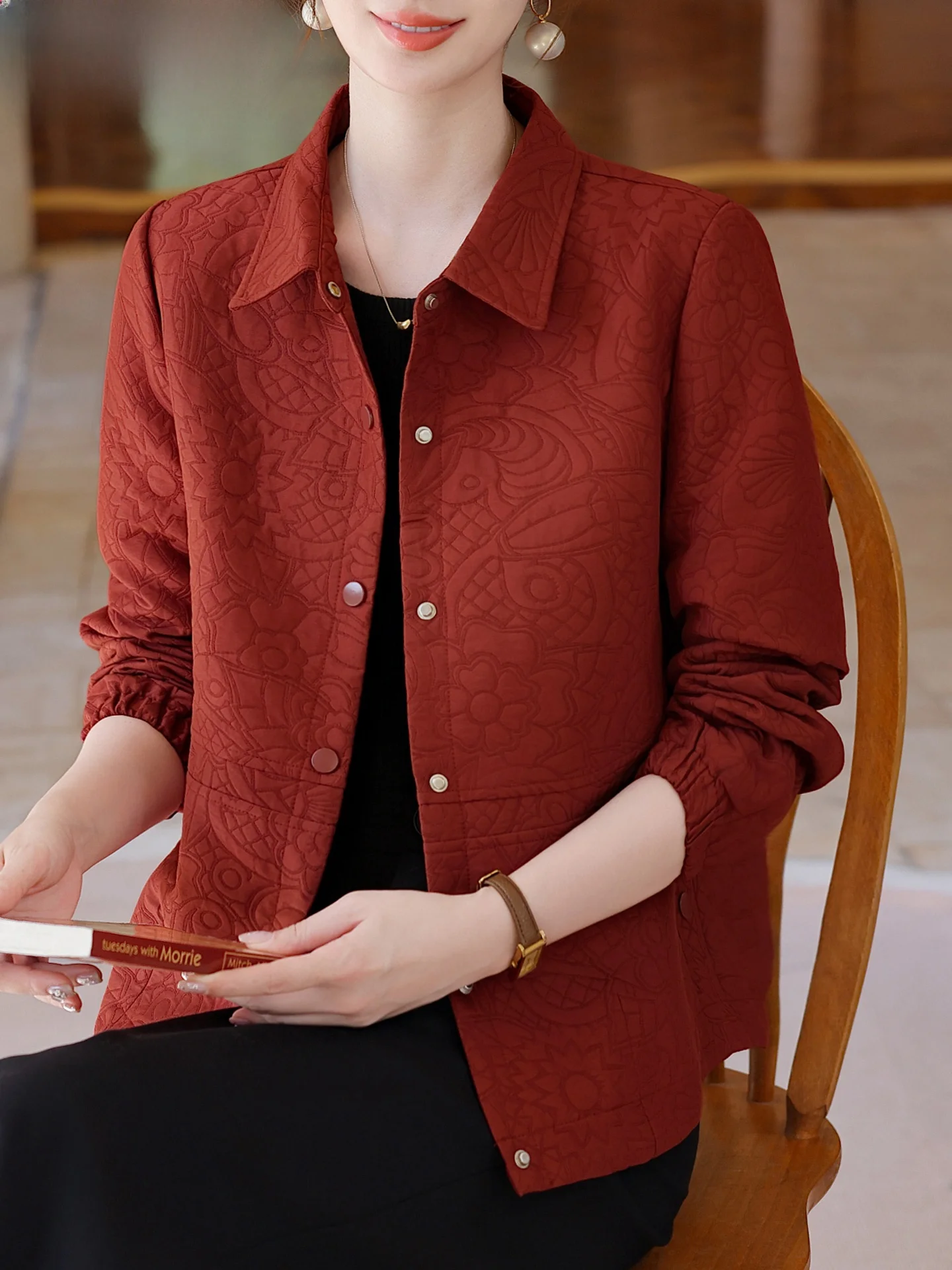 

Красная осенняя верхняя одежда для женщин: модная свободная куртка из полиэстера, укороченная, однотонная, для гостей на свадьбу