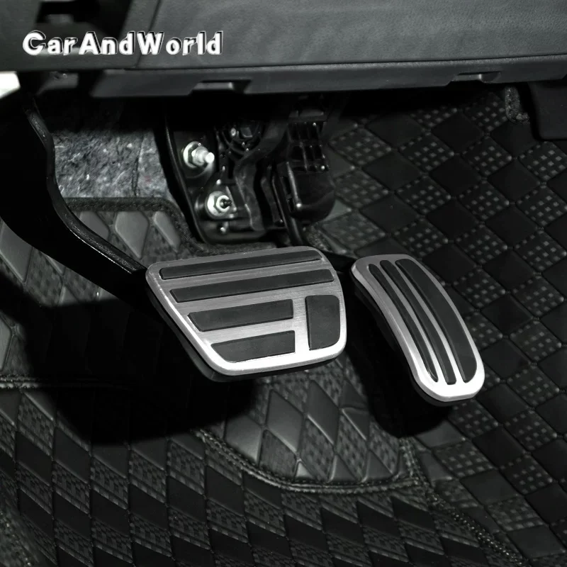 Car AT Foot Rest Pedals Accelerator Gas Pedal Brake Cover Non-slip Pads For Toyota Land Cruiser Prado LC250 2024-2026