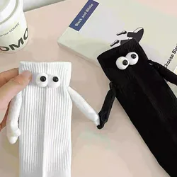 10Pairs Club Celebrity Ins Fashion Funny Creative Magnetic Attraction Hands Black White Cartoon Eyes Couples Sox Socks