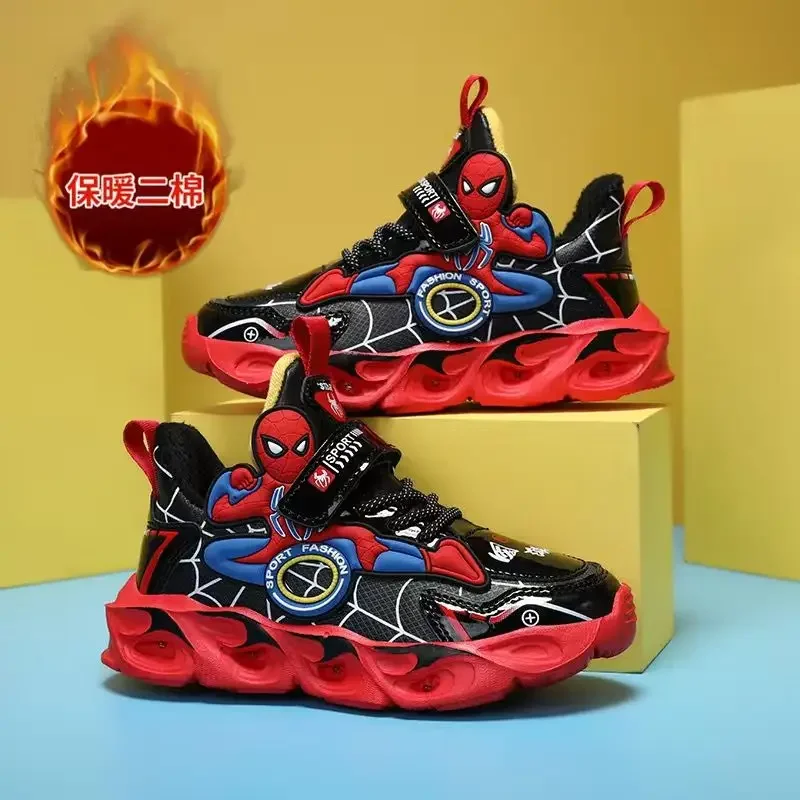 Marvel Spiderman new cute children's comfortable non-slip wear-resistant lightweight fashionable anime cool sneakers with lights