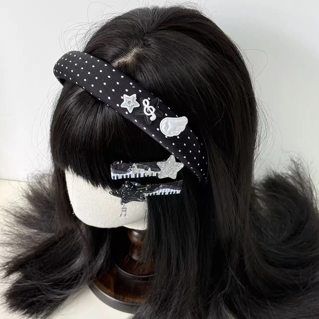 

Ladies Polka Dot Musical Note Wings Stars Hairband + Fashion Retro Piano Key Star Hair Clip Side Y2K Hair Accessory for Women