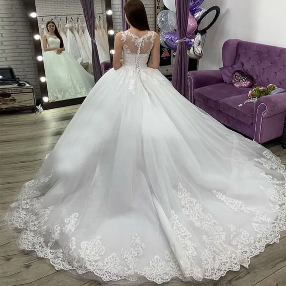 STEVDITG Elegant Wedding Dress White Fashion Scoop Neckline Appliques Court Train Ball Gowns Exquisite Floor Length Bride Dress