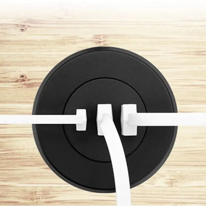 H37B 워크 스테이션에서 빠른 충전을위한 USB 및 유형 C 포트를 갖춘 통합 충전 홀더 스탠드 데스크 홀 충전기