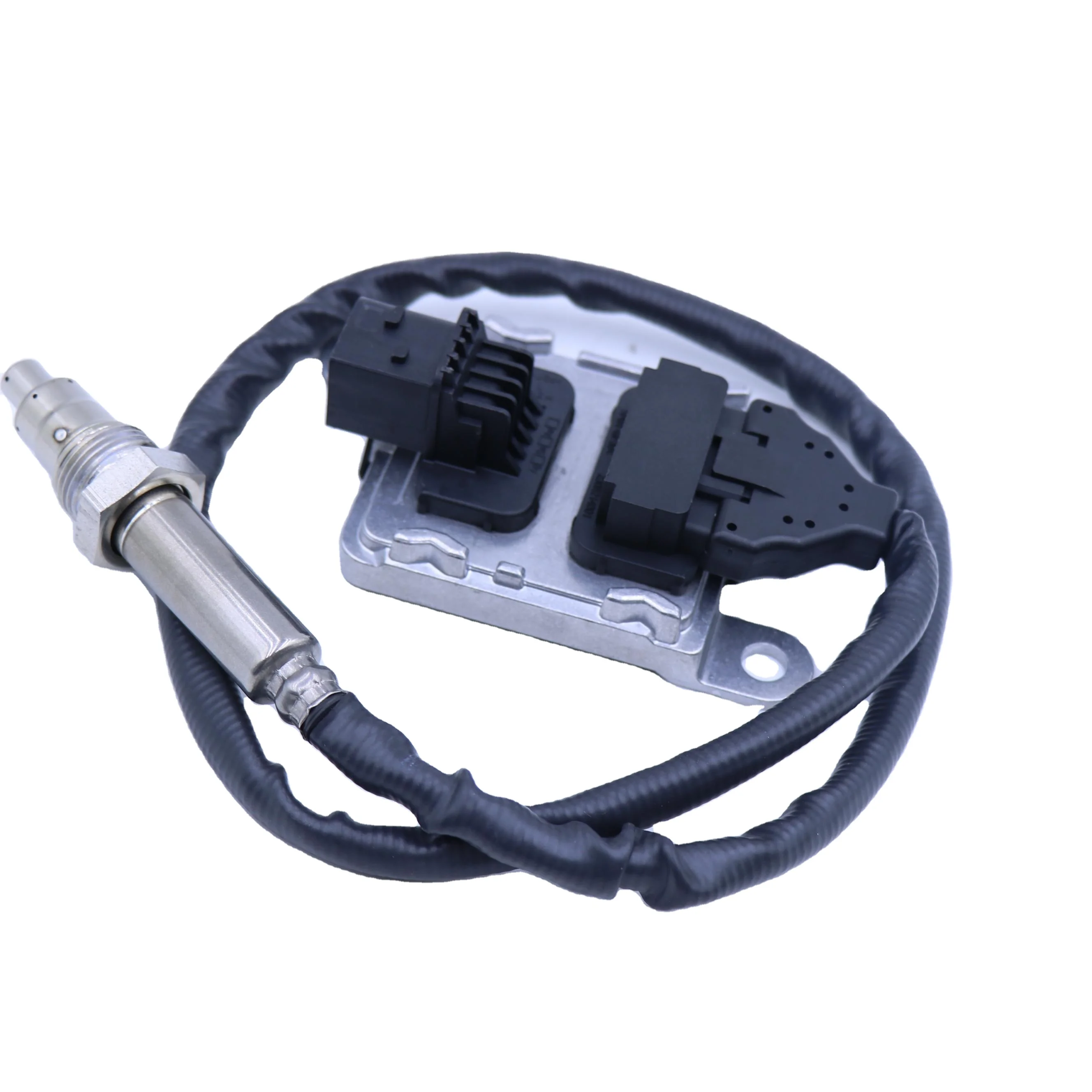 

Ultimate Detail 2872947 5WK96753 4326869 SCR Nitrogen Oxide Sensor, Suitable ForCummins, One-year Warranty