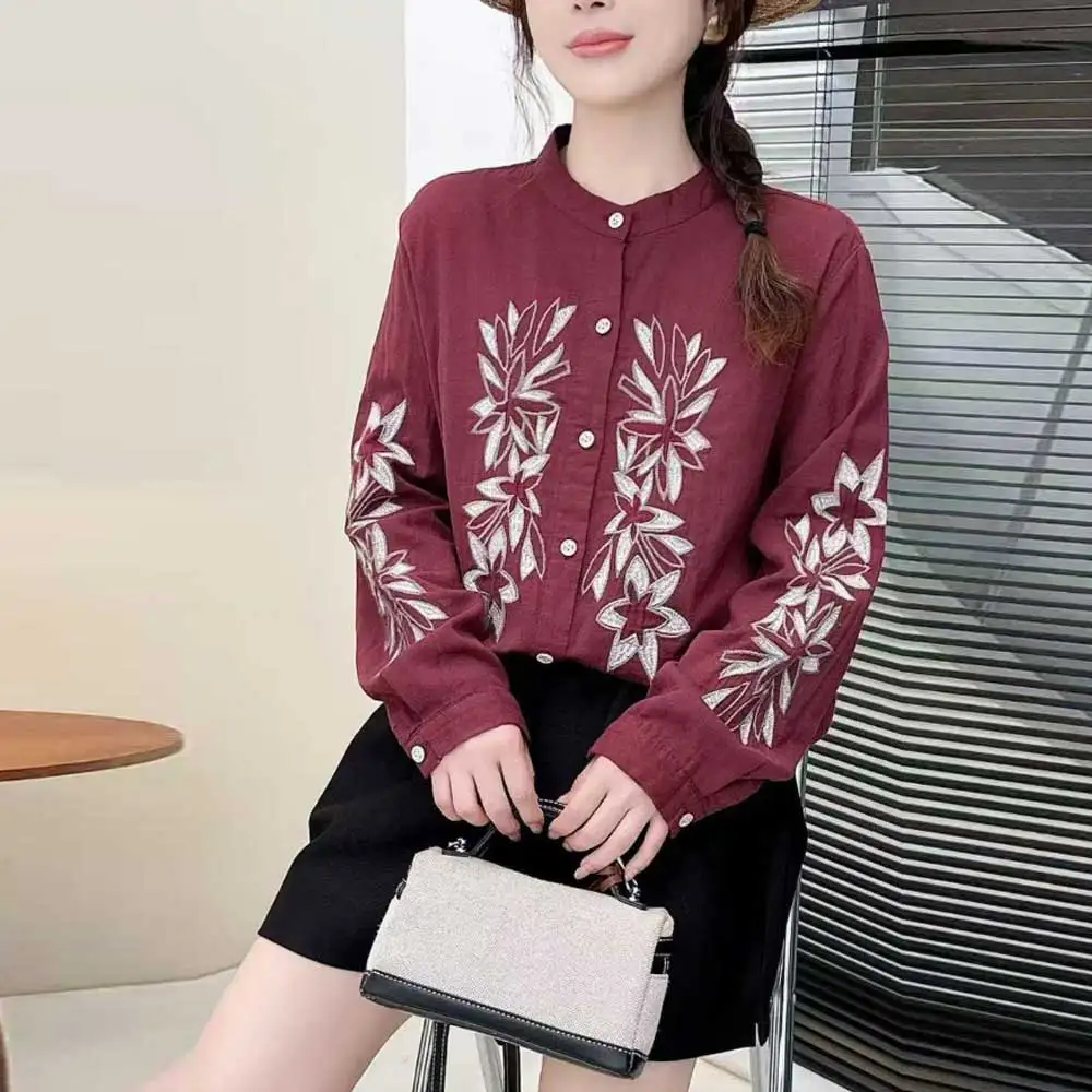 Abbigliamento da donna Mori Kei Camicie in filato di cotone con ricamo etnico Autunno Nuovo colletto alla coreana Manica lunga Camicetta allentata casual Top