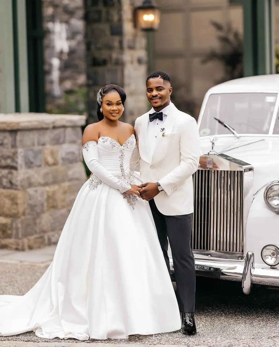 Personalizado plus size vestidos de casamento vestidos de noiva noiva querida vestidos de baile apliques frisado strass princesa