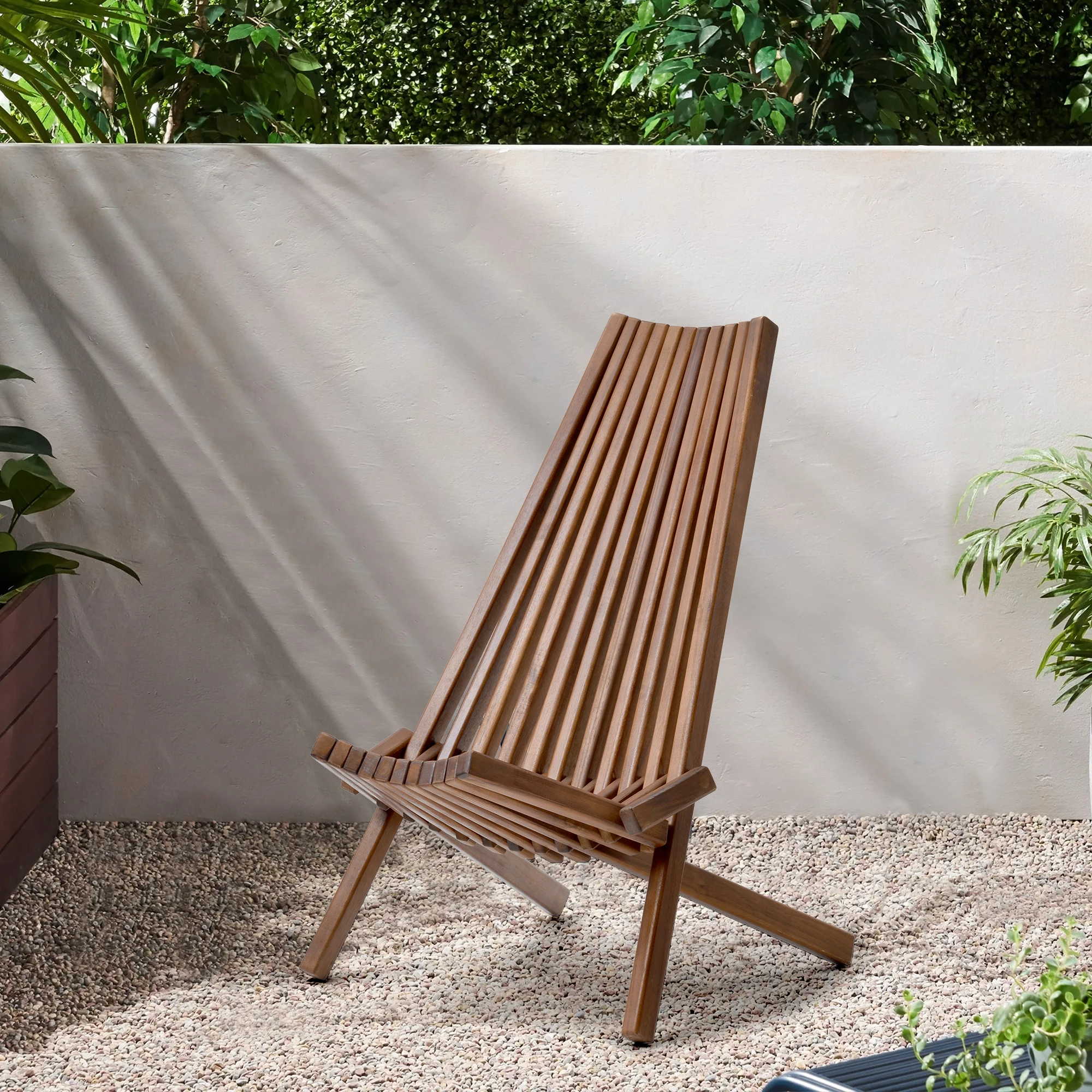Modern Outdoor Folding Rosewood Chair-Durable & Eco-Friendly Solid Wood with Tilting Function Sun Lounger Design
