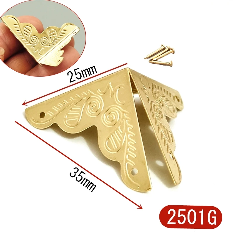 12 pcs Bronzo Antico Contenitore di Monili Artigianali di Angolo di Mobili In Metallo Piede di Legno di Caso di Protezione D\'angolo Angolo Decorativo