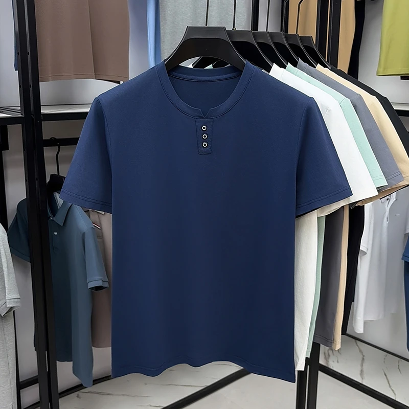 Herren Casual Kurzarm Henley T-Shirt mit V-Ausschnitt und drei Knöpfen, leichte, atmungsaktive T-Shirts für Herren, Alltagsoutfits. – Detail 17