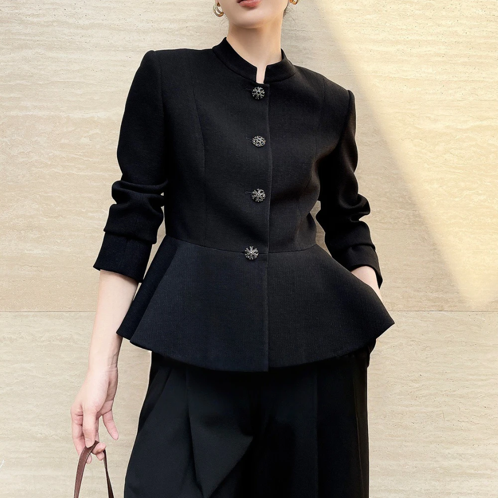 TWOTWINSTYLE سترة سوداء مقسمة واحدة الصدر أنثى الوقوف الرقبة طويلة الأكمام التخسيس أنيقة المرأة السترات موضة الخريف