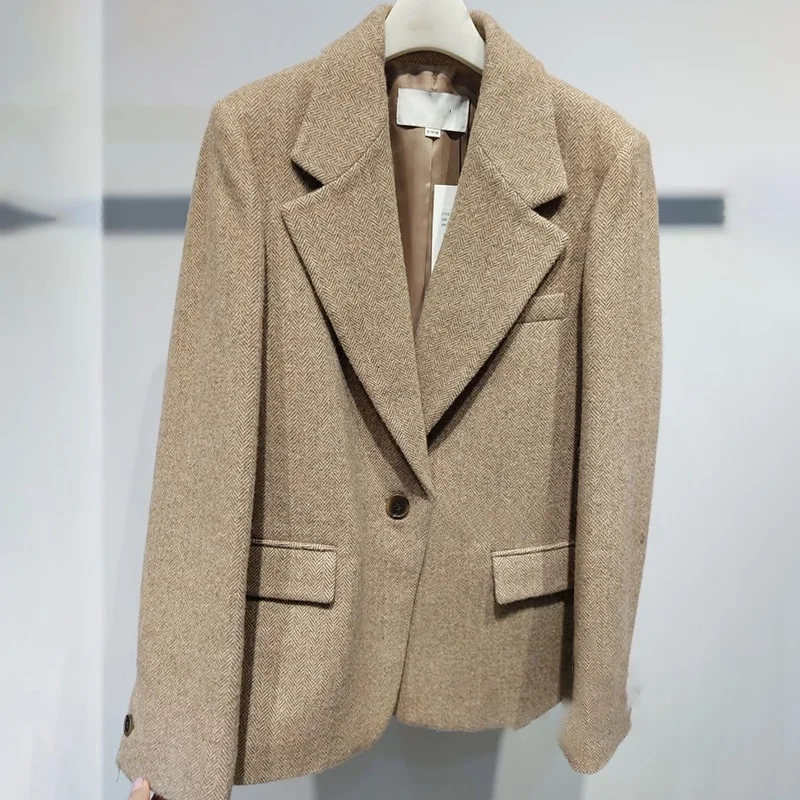 

Пальто из шерсти альпаки с воротником-стойкой, приталенное, универсальное, в корейском стиле, с пуговицами и карманами, длинный рукав, стандартная длина