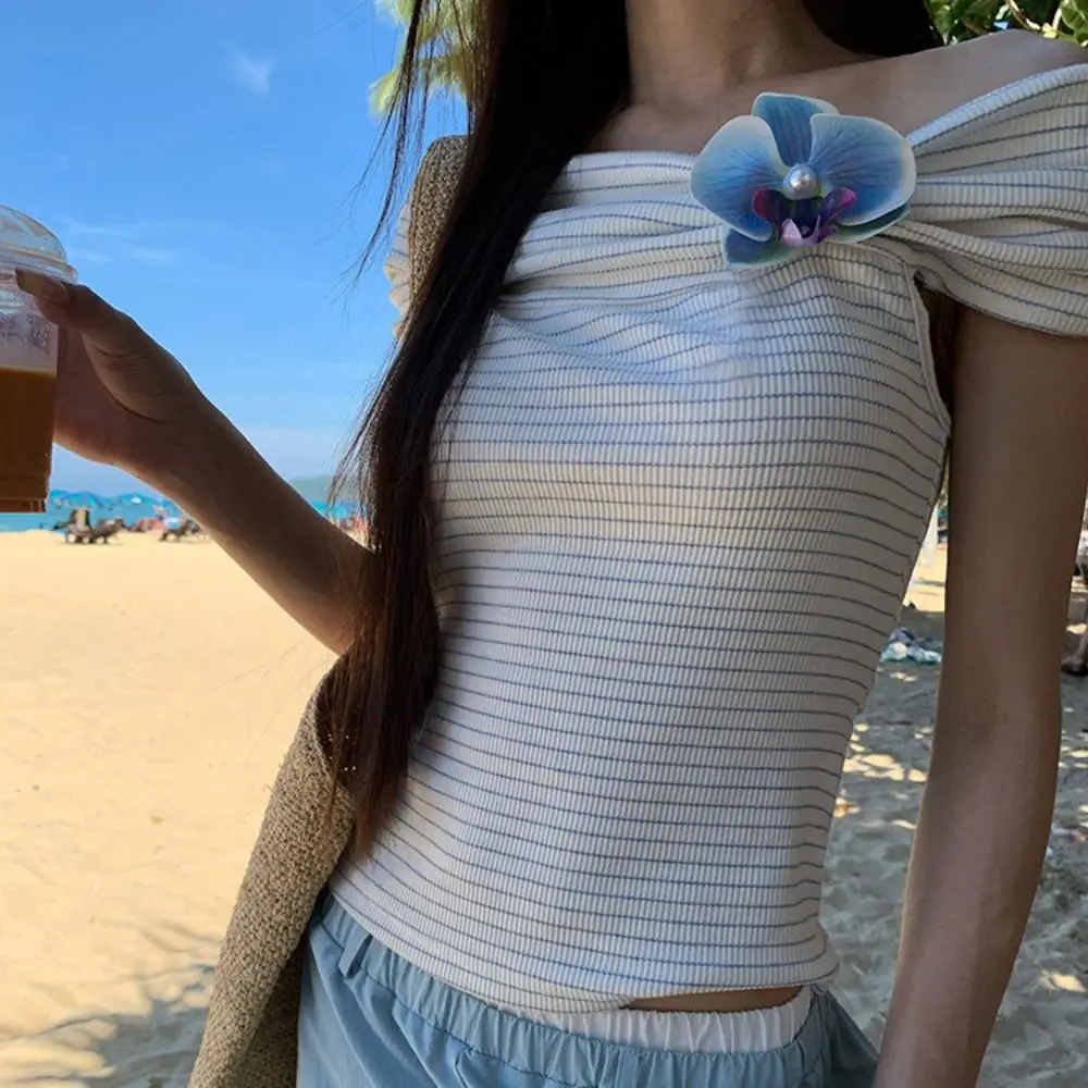 

Comfortable Stripe Off Shoulder Crop Top Slim Fit Ins Stripe Flower T-shirt Female Clothing Sweet Bohemia T Shirts Beachwear