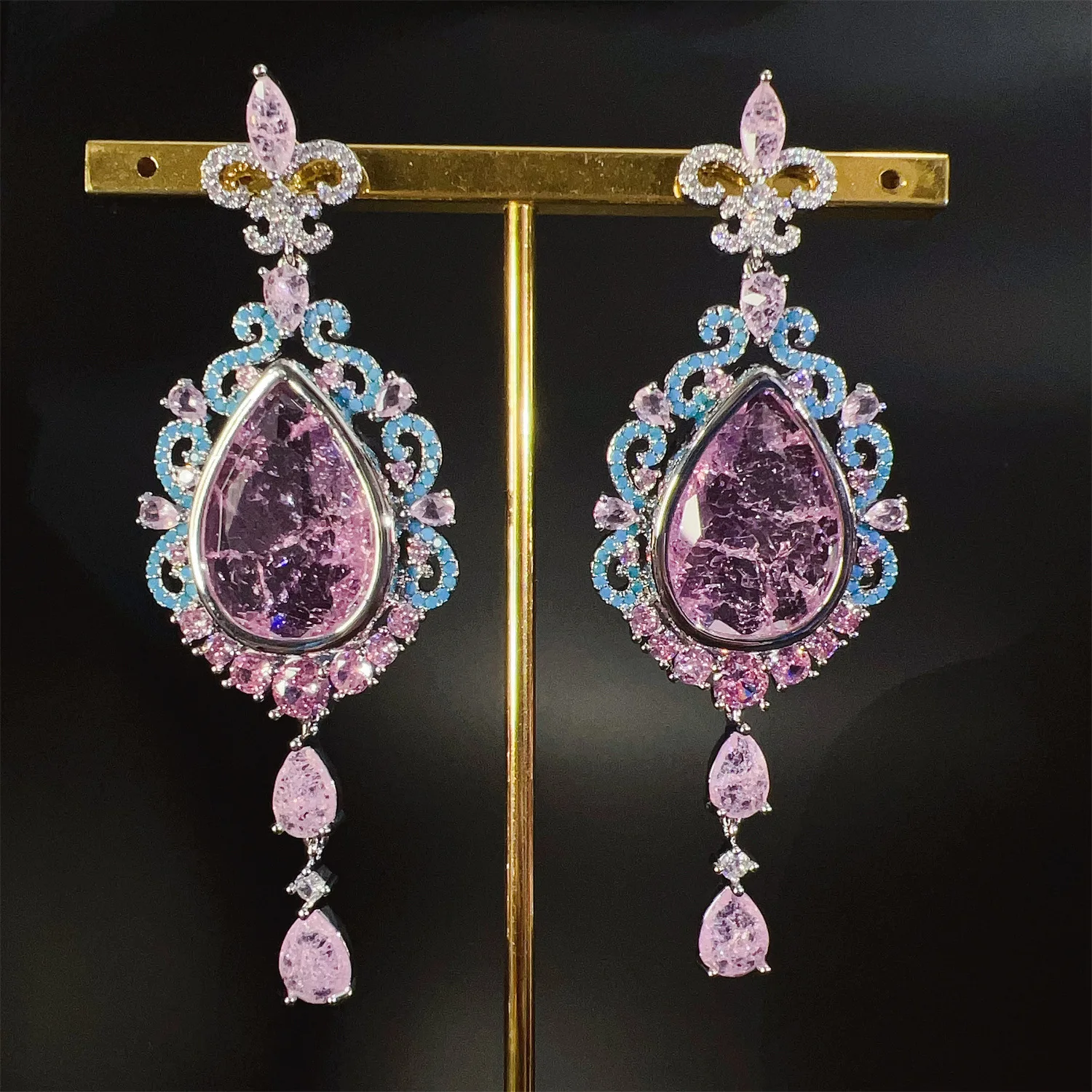 ピンクブルーグリーン宝石イヤリングロングビッグウォータードロップペンダント高級ジュエリー女性の結婚式の花嫁のイヤリングパーティージルコンジュエリー