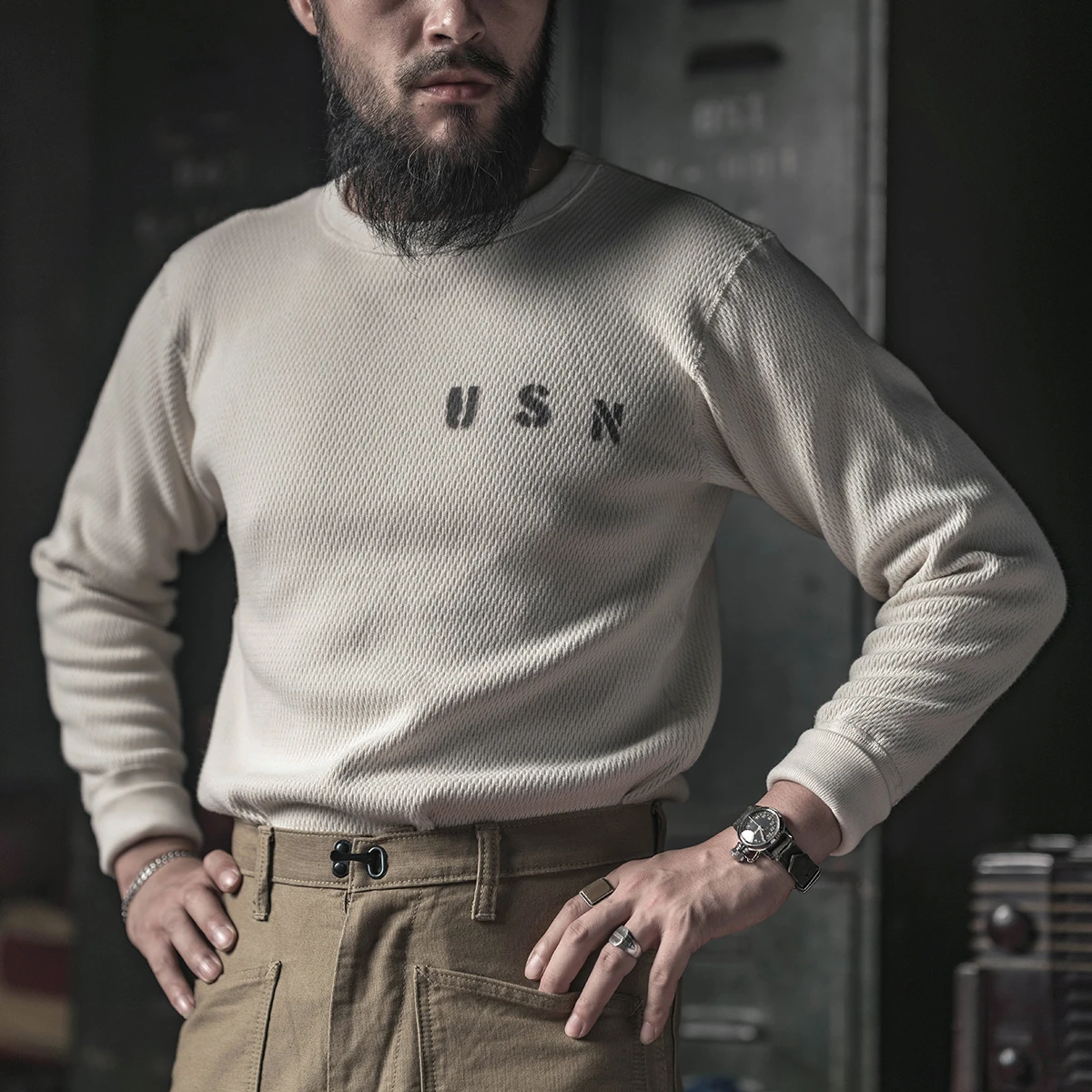 

Red Bronson Heavyweight Long Sve T-irt round Ne Pure Color Base Layer irt Youth Faion Autumn Wear Stand Fit
