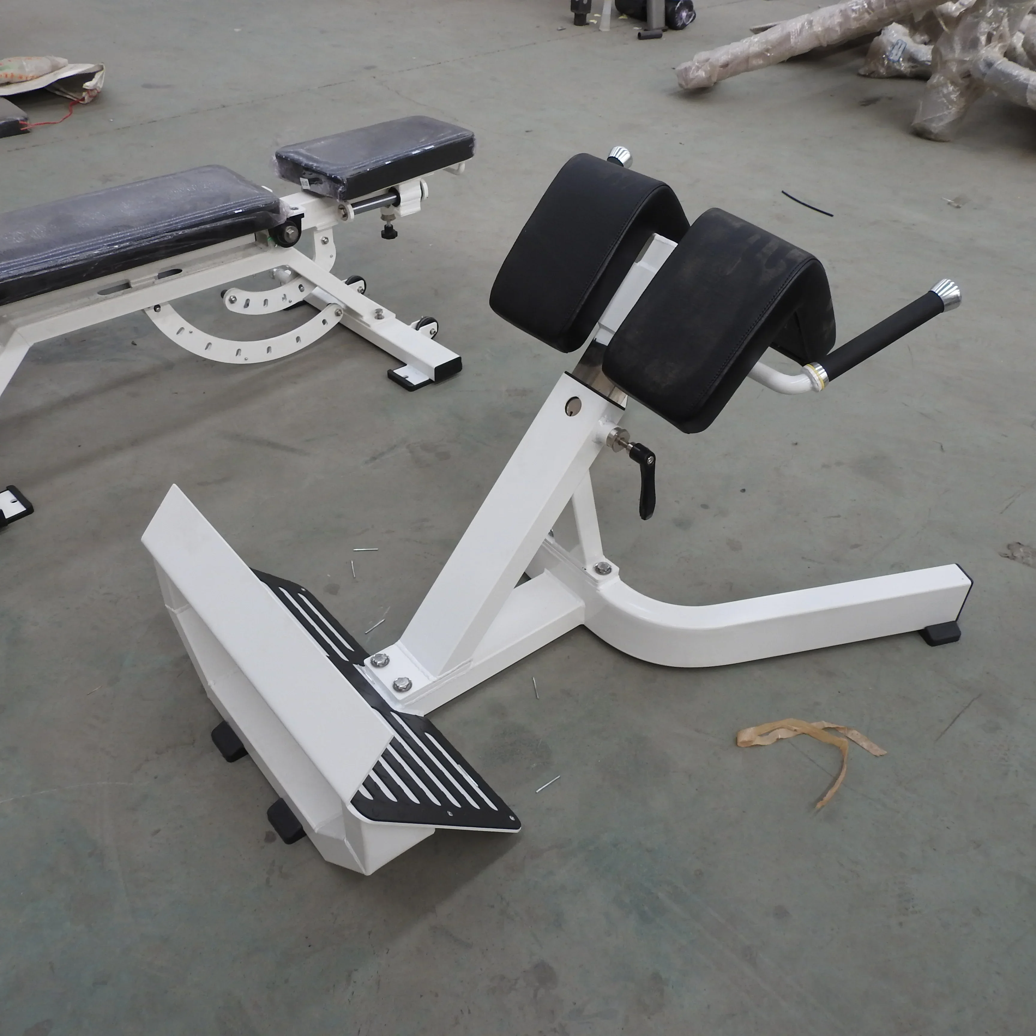 Roman Chair Fitness Equipment Roman Chair Reverse Hyper Extension Lower Back Exercise Benches 45 Degree Back Extension