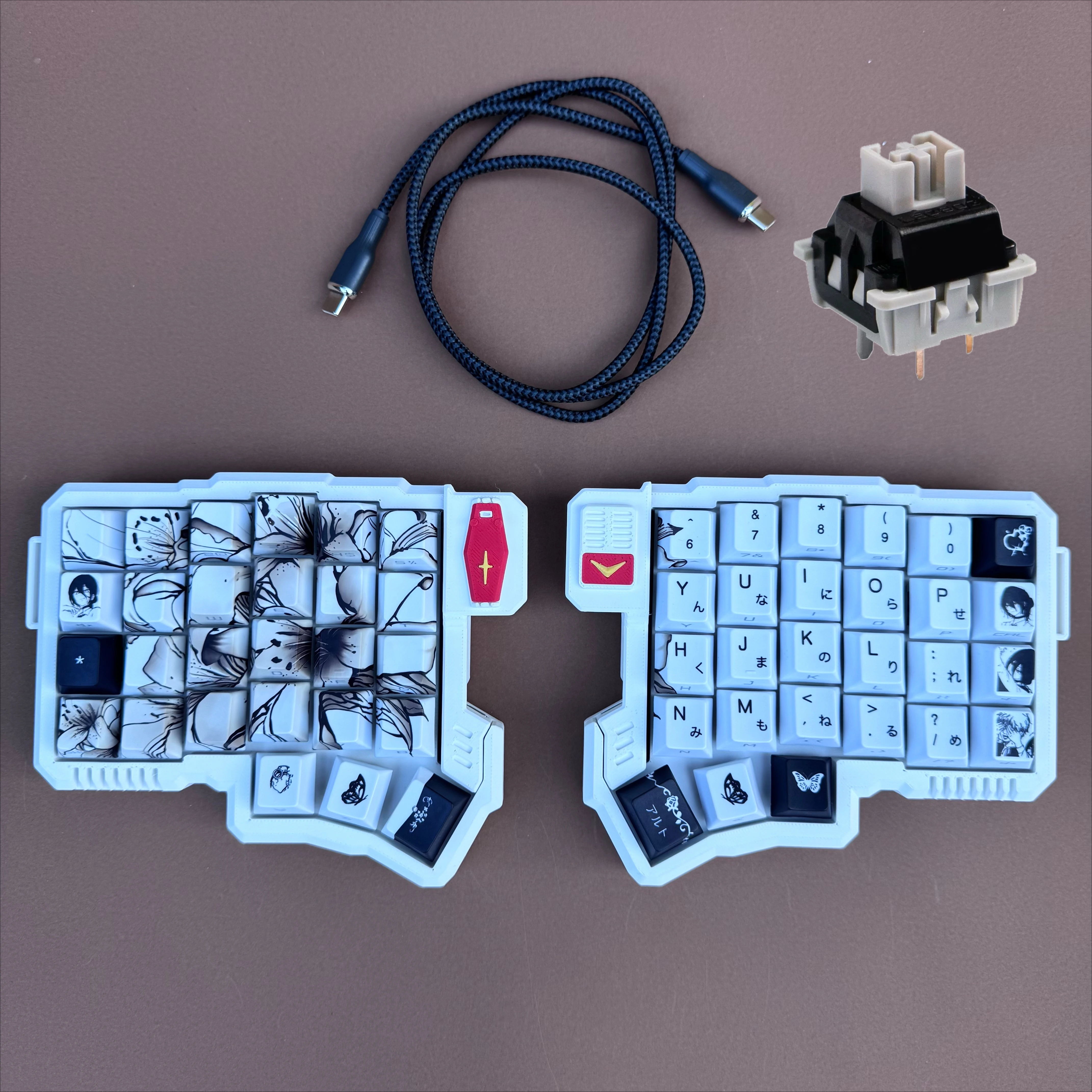 入門用　分割キーボード　Silakka54 本体　スイッチ　キーキャップ付き Silakka54 分割キーボードキット Reze キーキャップ テンティング調整