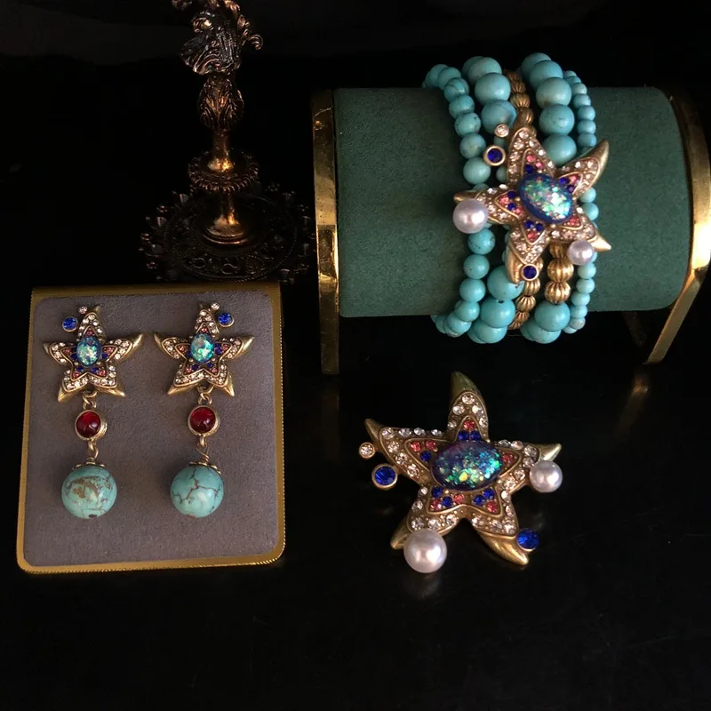 

Retro French Style Jewelry Starfish Design Green Turquoise Strand Pendant Elastic Bracelet Earring Brooch Versatile Set