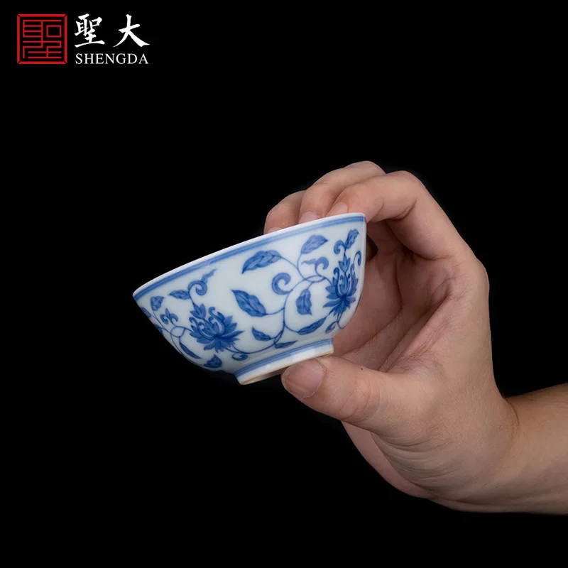 |Yongzheng blue and white fighting color twig Baoxiang pattern master cup Jingdezhen hand-painted high-grade porcelain