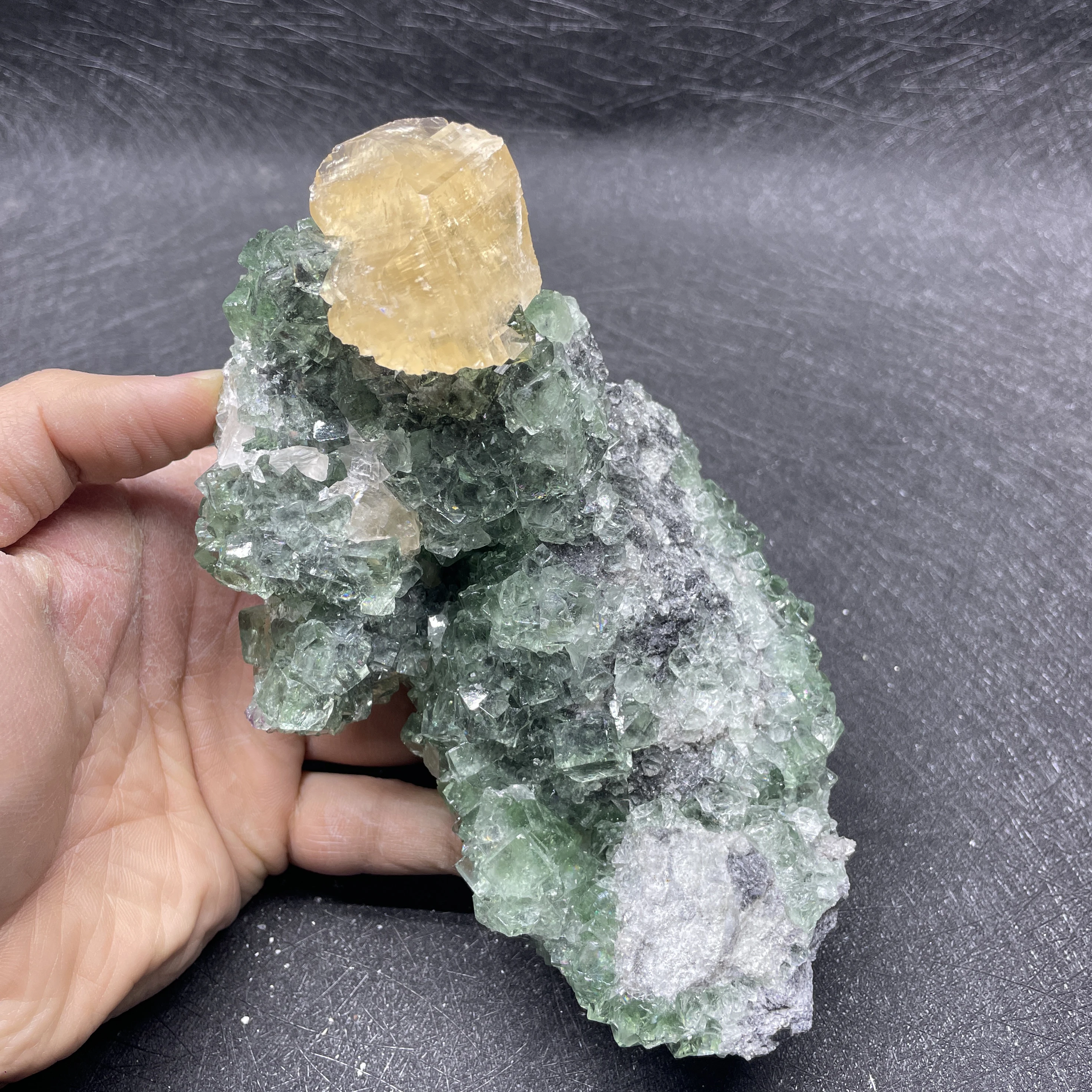 734g Natural Raw Stone Green Fluorite Crystal Cluster Zhejiang Xianghualing Mineral Specimen Quartz Rock Decoration Gift Healing